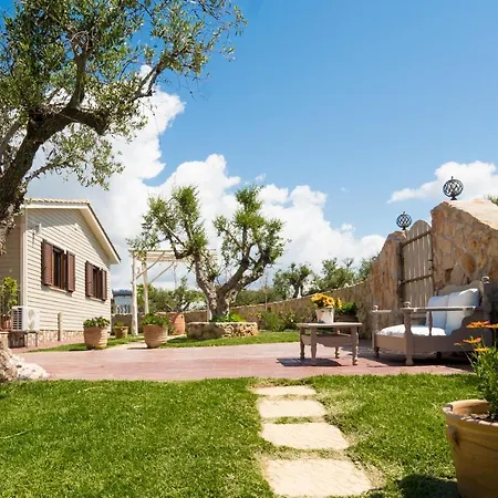 Vayianna's Garden House فيلة *