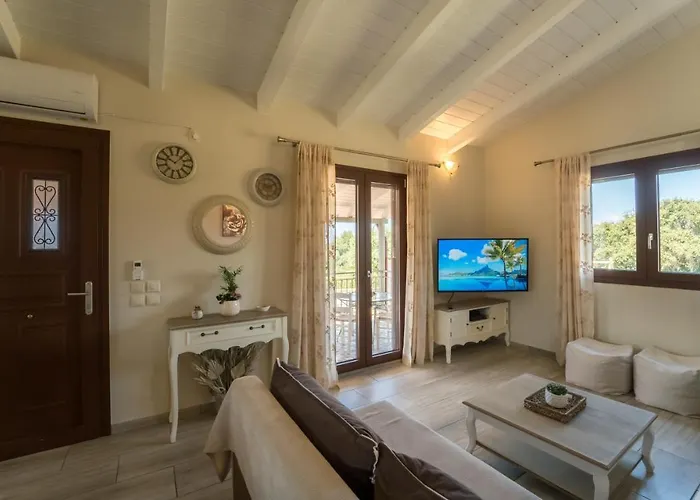 Vayianna's Garden House *