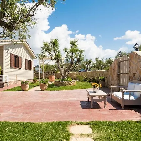 Vayianna's Garden House Villa Lixouri