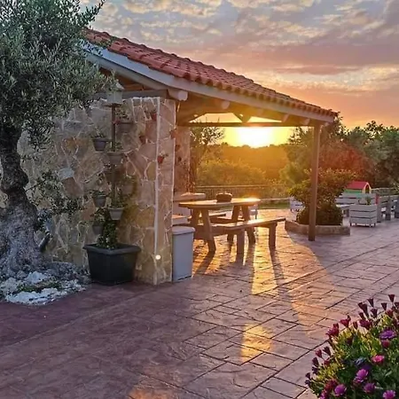 빌라 Vayianna's Garden House